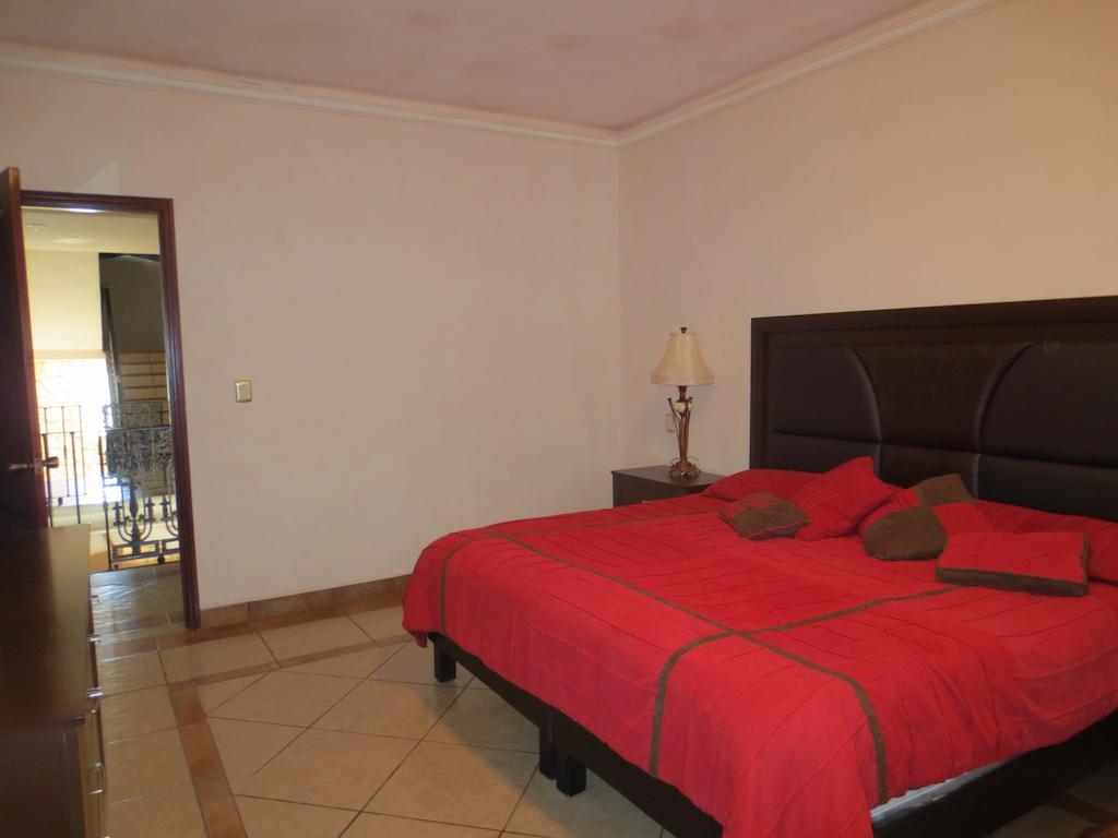 Casa Celia Hotel Restaurante Bernal Room photo